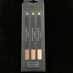 Max Studio Contour Sticks